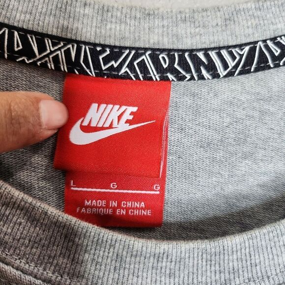 Nike Air Grey And White Crew Neck Sweater - Picture 3 of 6